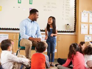 Aug-8th-5-Ways-to-Create-a-Healthy-Classroom-Environment_web-1024x683